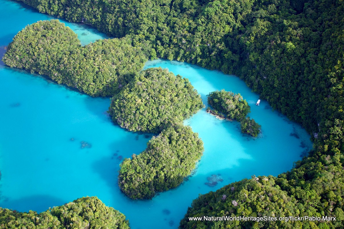 Rock Islands Southern Lagoon - UNESCO World Heritage Centre