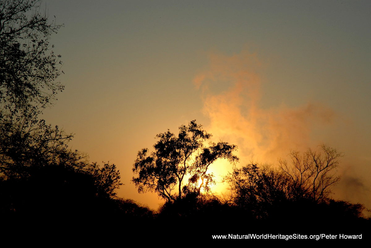 Mosi-oa-Tunya/Victoria Falls | Natural World Heritage Sites